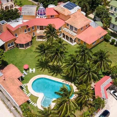 Villa Las Flores Country House Cancun Exterior photo