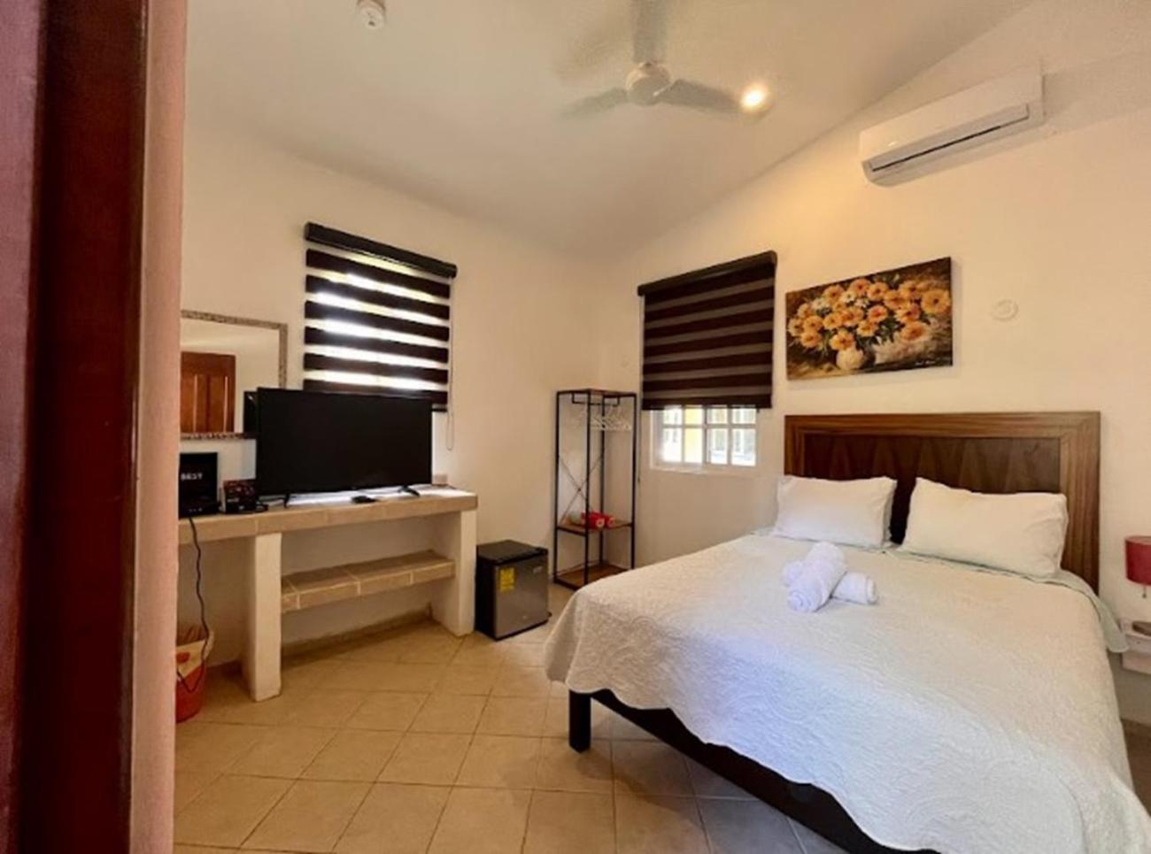Villa Las Flores Country House Cancun Exterior photo